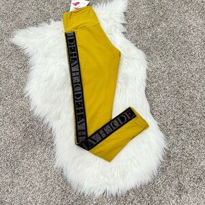 Deha Women's Sports Leggings
Size XS